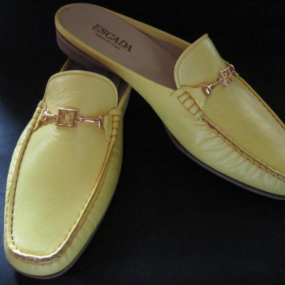 Escada Handsewn Moccasin made Italy Size 39 Yellow